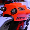 ヤマハ XSR900GP と並んで展示された往年のGPマシン（ジャパンモビリティショー 2023）
