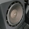 ユニットにはRSオーディオのRS A12DVCを用いる。深みのある低音とフロントスピーカーに合致するスピード感を両立している。