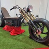Aquila社の試作EVバイク「AQ020」。