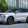 三菱アウトランダーPHEV