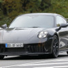 ポルシェ 911 GTS 改良新型プロトタイプ（スクープ写真）