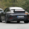 ポルシェ 911 GTS 改良新型プロトタイプ（スクープ写真）
