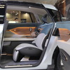 THKが出展した、EVクロスオーバーのプロトタイプ『LSR-05』（ジャパンモビリティショー2023）