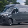 ルノー・マスター 現行型（参考）