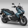 ホンダ ADV160（パールボスポラスブルー）