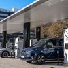 メルセデスベンツの新充電ステーション「チャージングハブ」