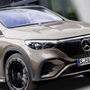メルセデスベンツ EQE SUV（写真は海外仕様）