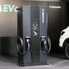 180kW充電器。これを2口で利用する