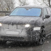BMW iX3 後継モデルの「ノイエ・クラッセSUV」プロトタイプ（スクープ写真）