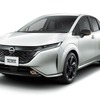日産オーラ 90周年記念車