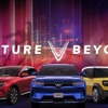 ビンファストのCES 2024ラインナップ。左が小型電動SUVの VF3