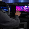 BMWの「OS8.5」と「OS9」搭載車のセンターディスプレイでさまざまな映像コンテンツの視聴が可能に