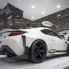 あのHKSがハイエースをPHEVにしちゃった！カーボンニュートラルもチューニングも本気のHKS…東京オートサロン2024