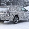 アウディ Q7 次期型と見られるプロトタイプ車両（スクープ写真）