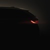 BMW 5シリーズ・ツーリング 次期型のティザー写真