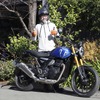 トライアンフ スビード400と佐川健太郎氏