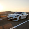ポルシェ・パナメーラ 新型の「4S E-ハイブリッド」