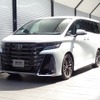 参考：DAMPER ZZ-Rの装着例（ヴェルファイアTAHA40W・基準車高：フロント-26mm／リア-34mm）