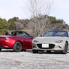 マツダ ロードスター 新型（左）と従来型（右）