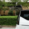 デュアルバックドア（日産 セレナ）