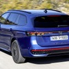 VW パサート 新型のPHEV