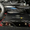 シート下にはDACとしてオーディオテクニカのAT-HRD500を設置する。ハイクオリティなDD／DA変換を行っている。