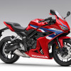 ホンダ CBR650R E-Clutch（グランプリレッド）