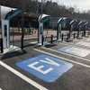 マルチコネクタタイプ（6口）EV 急速充電器