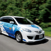 マツダ、プレマシー水素ハイブリッド1号車を納車