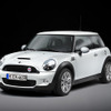 MINI 誕生50周年モデル…2つの特別仕様車