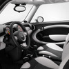 MINI 誕生50周年モデル…2つの特別仕様車