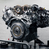 ベントレーの新V8ハイブリッド
