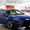 トヨタの米国ケンタッキー工場で生産を開始した カムリ 新型