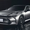 燃料電池車・クラウンFCEV