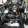 メイン展示として出展されたBEVトラック『エルフmio EV』