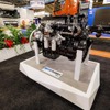 複数シリンダーの水素燃料エンジンの初点火に成功したフォードトラック