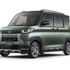 デリカミニ T Premium