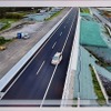 ユースケース4：自動運転システムが復帰して、再び車線へと移動する実験車両