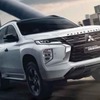 三菱パジェロスポーツ
