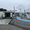 完全無人洗車場！ サブスク「ふるーる洗車 福生店」がプレオープン