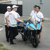 鈴鹿8耐でサプライズ走行をおこなったカワサキの「水素エンジンバイク」