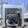 都営バス自動車工場 洗車の様子