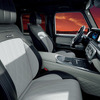 Mercedes-AMG G 63 Launch Edition 内装 プラチナホワイト＆ブラック+AMGカーボンファイバー