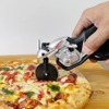 名車・スズキ『KATANA』型のピザカッター「ピザカッターナ」2000個限定予約販売