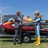 ヤマハ発動機、「シージェッター海斗」に3代目「新イスラスタ号」を贈呈