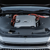 トヨタと独BMWが燃料電池車開発で提携強化へ。写真はトヨタ クラウンセダン FCEV