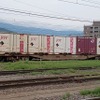 コキ107形式コンテナ貨車（展示車両と同型）