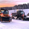 メルセデスベンツ・ウニモグU327の除雪車