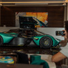 フェルナンド・アロンソ選手にアストンマーティン『ヴァルキリー』が納車された
