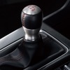 ホンダ・シビック改良新型（RS）、6速マニュアルトランスミッション/本革巻アルミシフトノブ